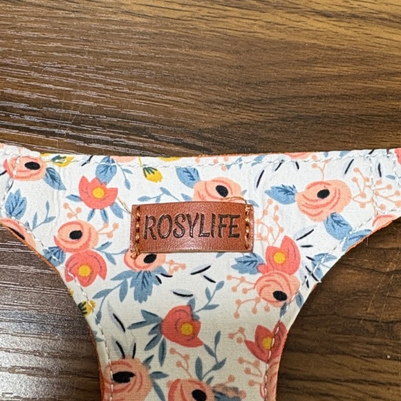 Rosylife Floral Dog Harness Medium But I Believe it is a Little Small - Picture 2 of 4